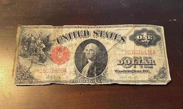 Amazing Finds From The Past (33 pics)