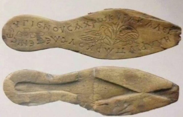 Amazing Historical Objects (15 pics)
