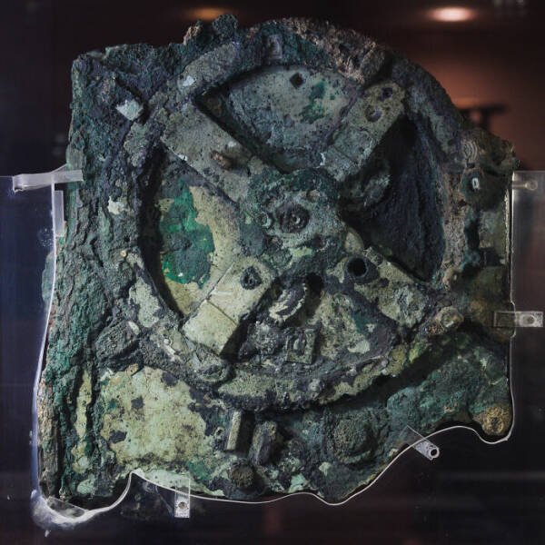 Amazing Historical Objects (15 pics)
