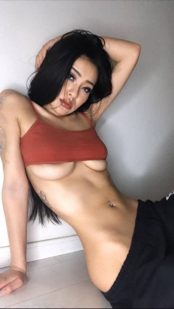 Asian Girls (48 pics)