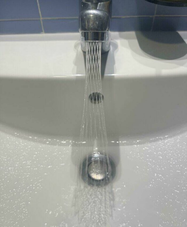 Unusual Finds In Hotels (25 pics)