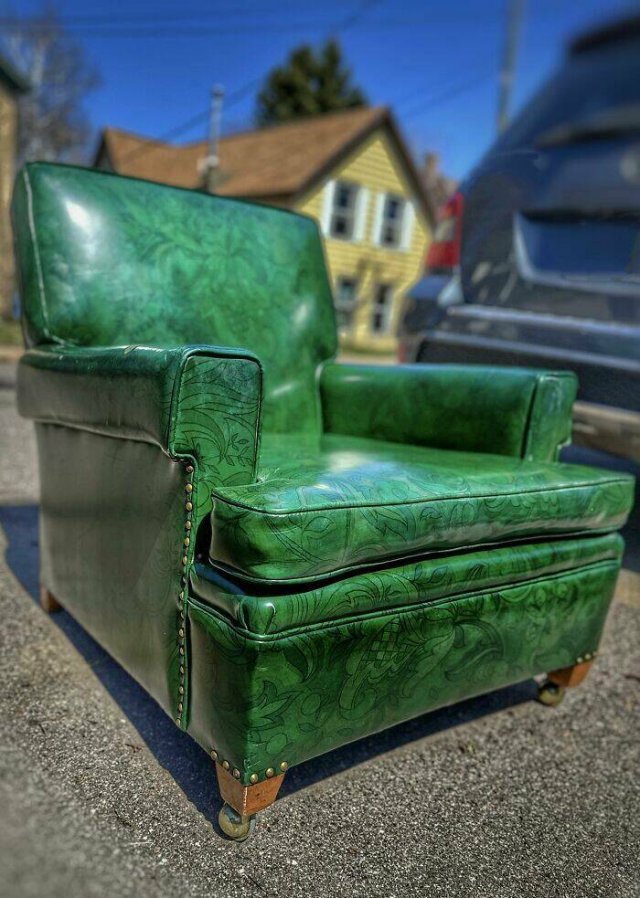 Treasures From Thrift Shops (25 pics)