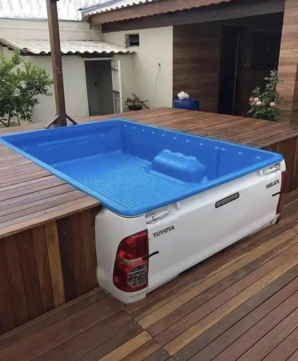 Weird Things And Designs (23 pics)