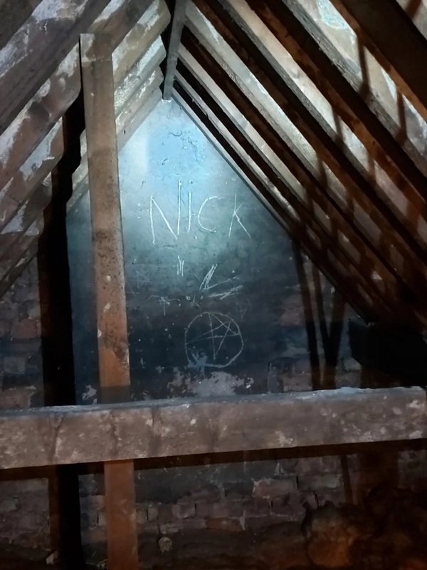 Creepy Finds (20 pics)