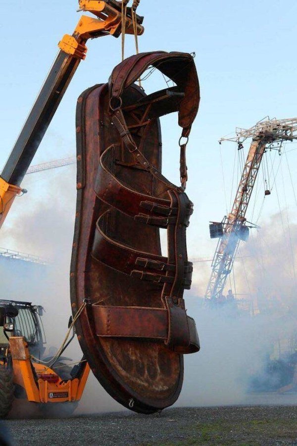 Giant Things (40 pics)