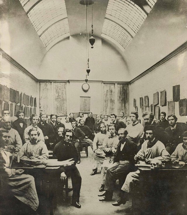 Strange But Interesting Victorian Photos (25 pics)