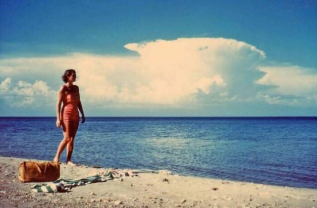 People Share Their Cool Photos From The Past (20 pics)