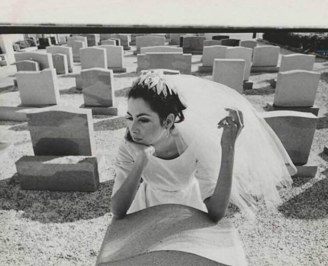 People Share Their Cool Photos From The Past (20 pics)