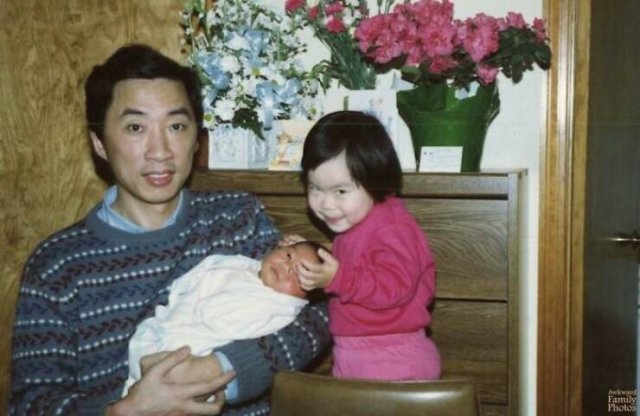 People Share Awkward Photos From The Past (23 pics)