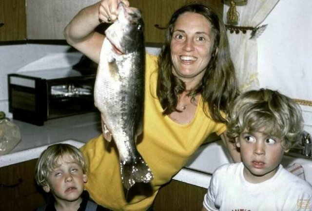 People Share Awkward Photos From The Past (23 pics)