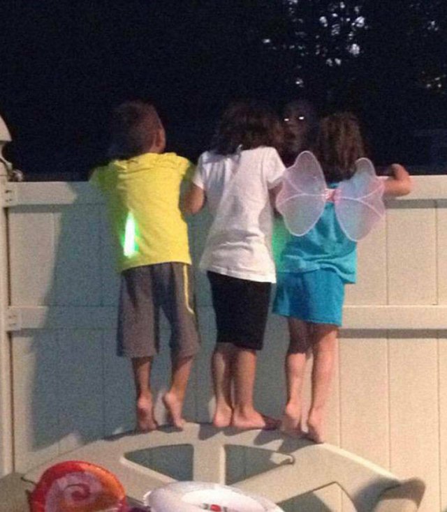 Creepy Photos And Finds (25 pics)