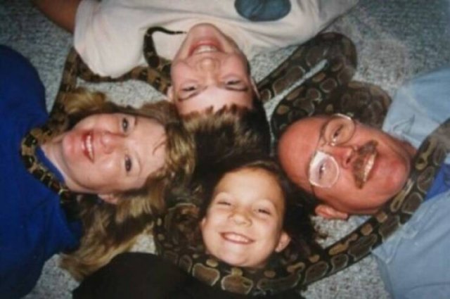 People Share Awkward Photos From The Past (23 pics)