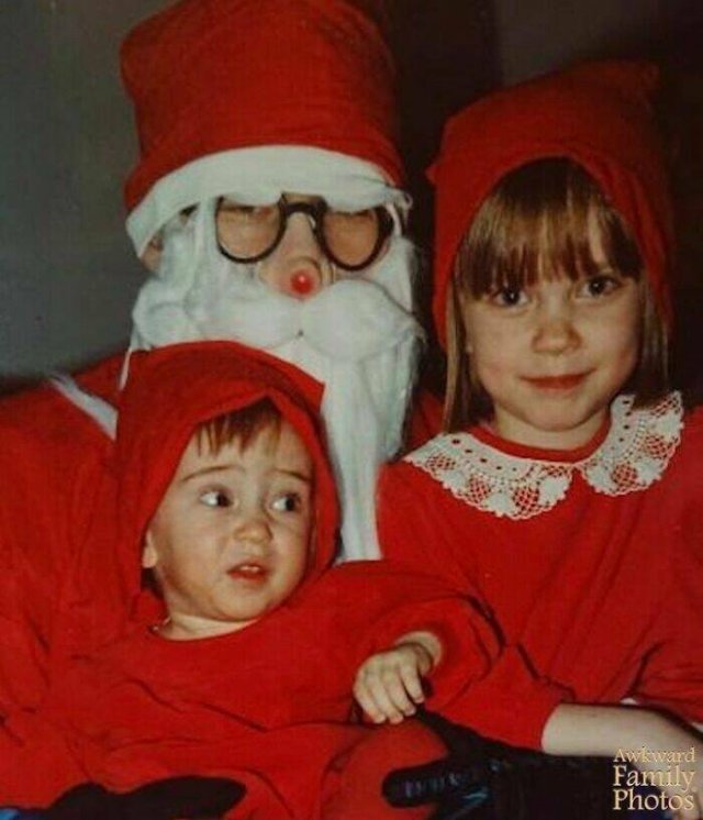People Share Awkward Photos From The Past (23 pics)