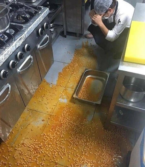 Bad Days Happen (25 pics)