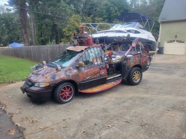 Wild Vehicles (21 pics)