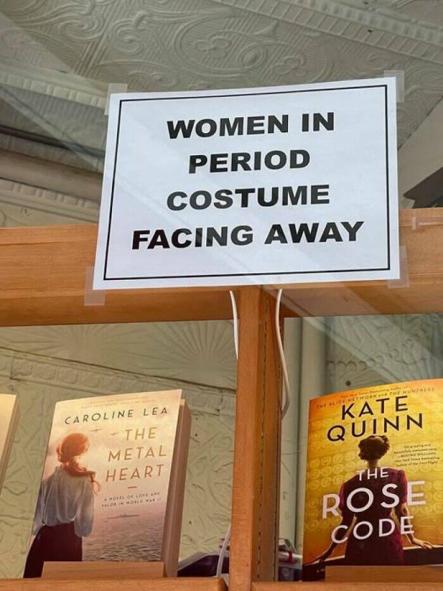 Funny Signs (24 pics)
