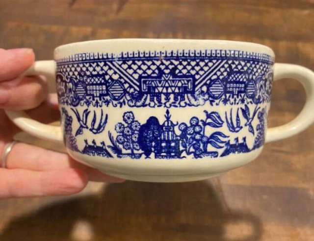 Unexpected Finds In Old Houses (16 pics)