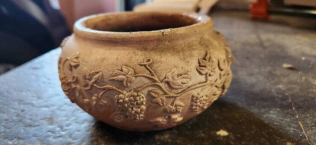 Unexpected Finds In Old Houses (16 pics)
