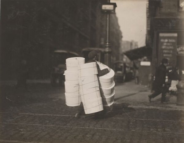 Photos Of Workers From The Past (30 pics)