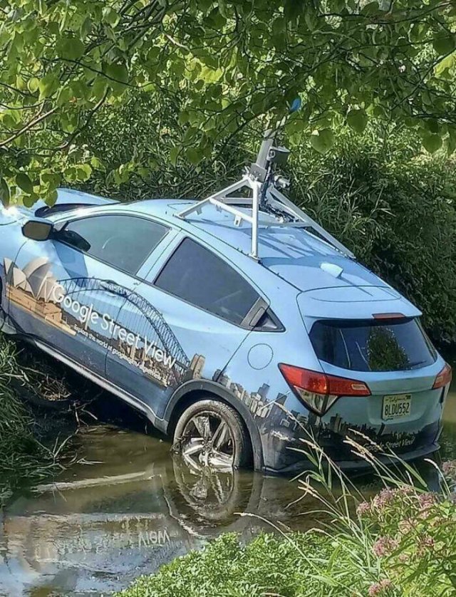 Wild Moments On Google Maps (25 pics)