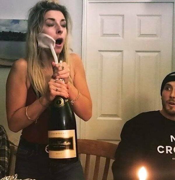 Really Strange Situations (21 pics)