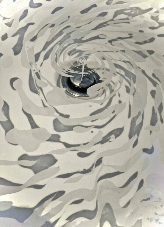 Strange Shadows (25 pics)