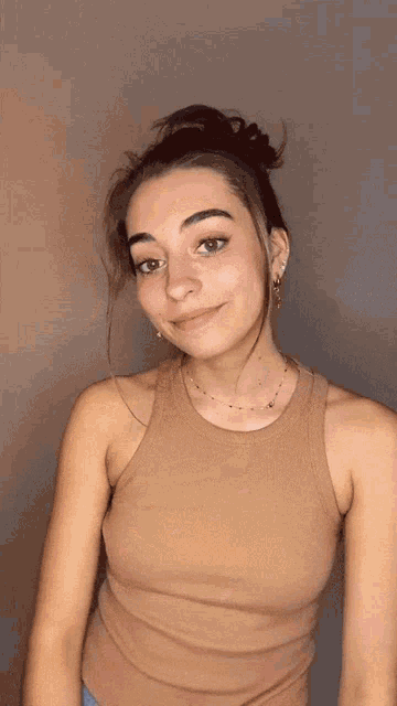 Underrated Actions And Habits Of People (18 gifs) Underrated Actions And Habits Of People (18 gifs)