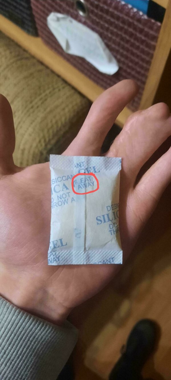 What Is Going On Here? (29 pics)