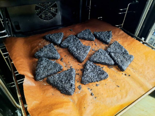 Bad Days Happen (22 pics)