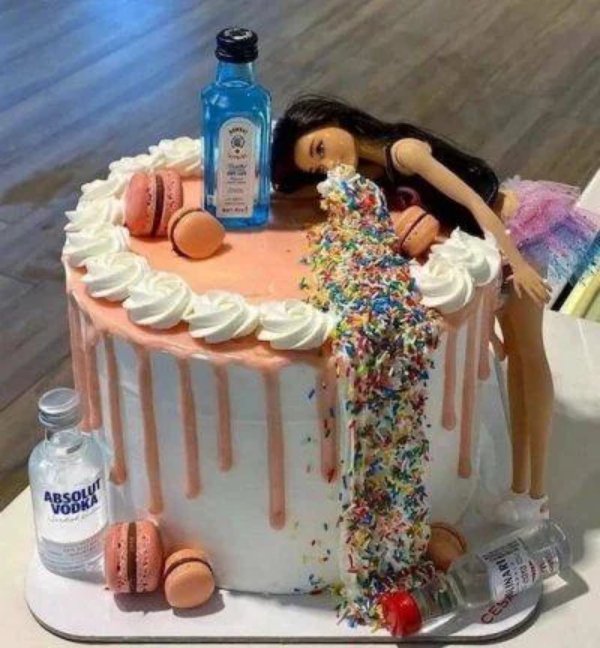 What Is Going On Here? (34 pics)