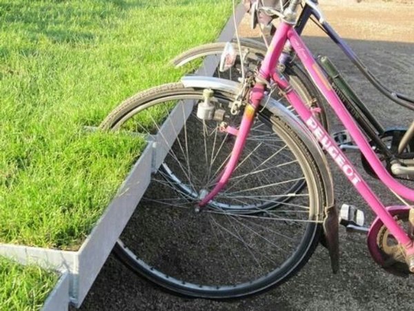 Unusual Urban Infrastructure (22 pics)