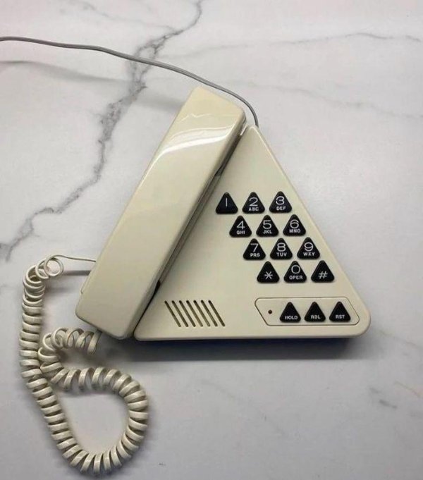 What Is Going On Here? (34 pics)