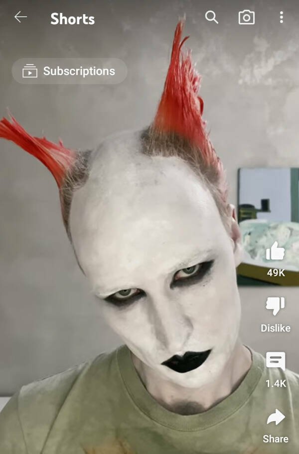 Awful Haircuts (22 pics) Awful Haircuts (22 pics)