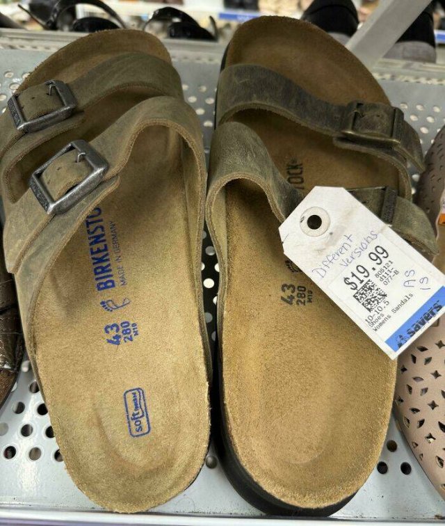 Weird Finds In Thrift Shops (25 pics)