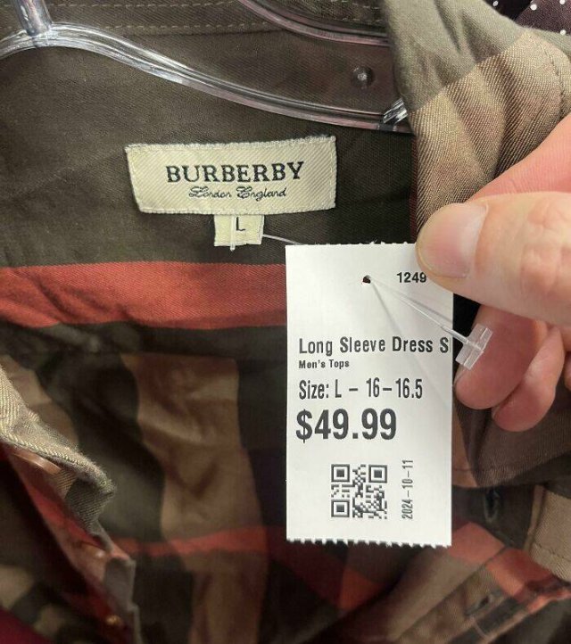 Weird Finds In Thrift Shops (25 pics)