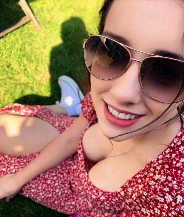Girls In Sundresseses (47 pics)