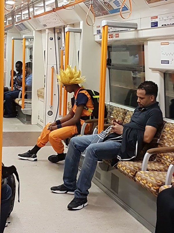 Strange People In The Subway (38 pics)