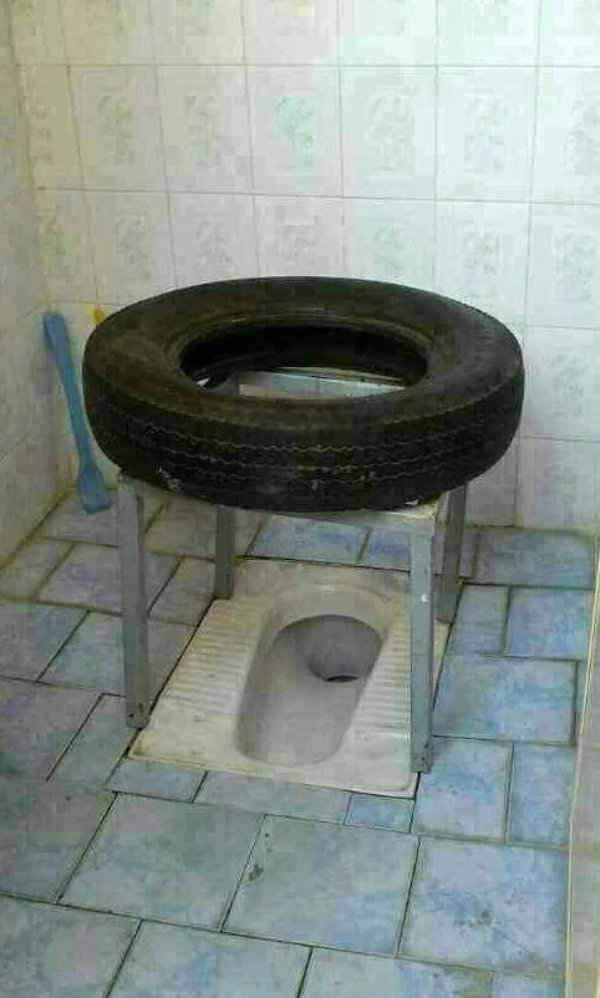 What Is Going On Here? (29 pics)