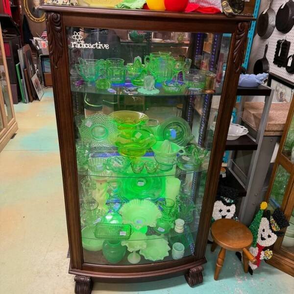 Unusual Finds In Thrift Shops (25 pics)