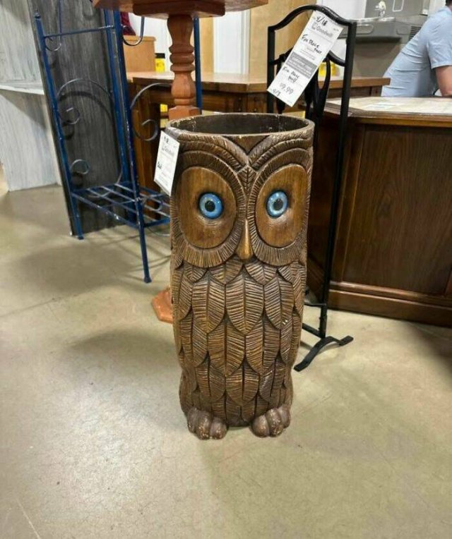 Unusual Finds In Thrift Shops (25 pics)