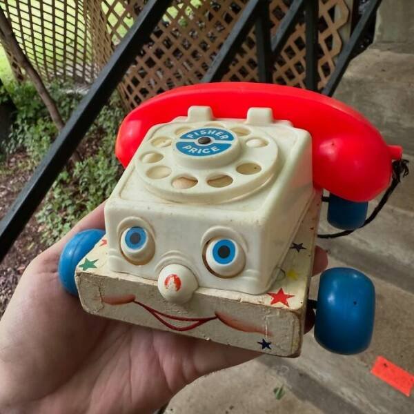 Unusual Finds In Thrift Shops (25 pics)