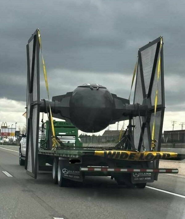 They Saved On Shipping (20 pics)