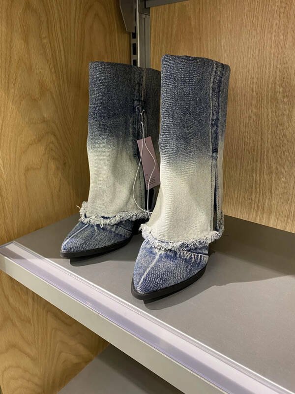 Failed Designs (20 pics)