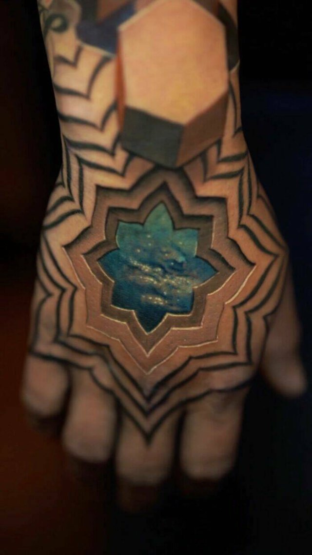 Cool Tattoos (29 pics)