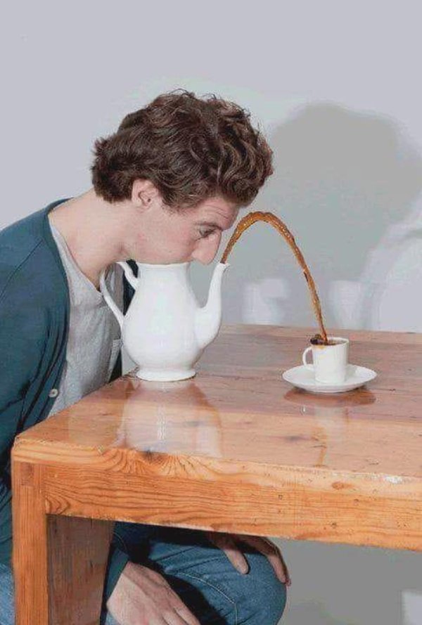 What Is Going On Here? (29 pics)