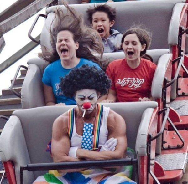 What Is Going On Here? (29 pics)