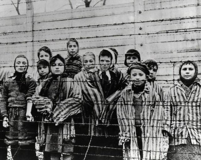 Interesting Historical Photos (22 pics)