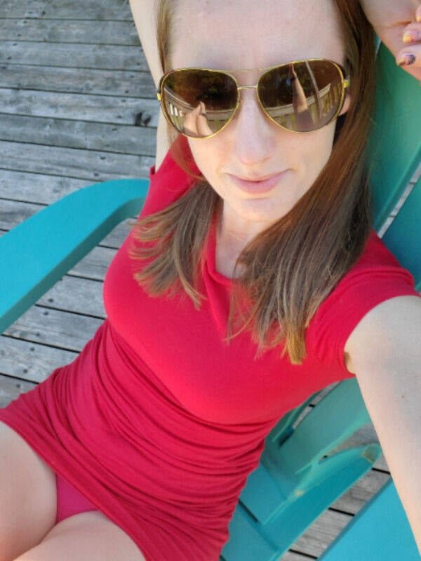 Girls In Sundresses (36 pics)