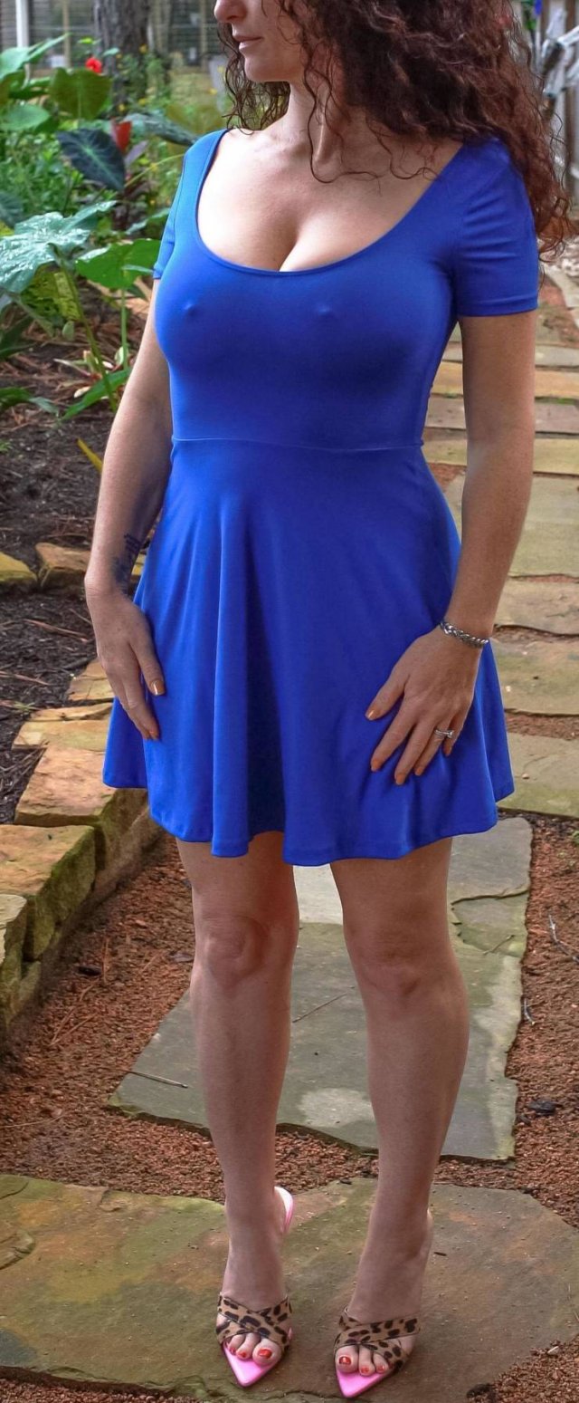 Girls In Sundresses (36 pics)