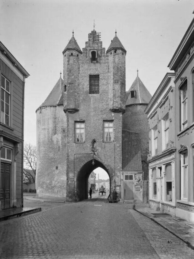 Interesting Photos From The Past (15 pics)